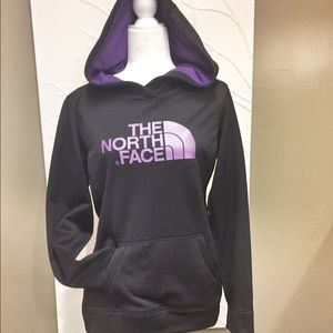 EUC The North Face Hoodie